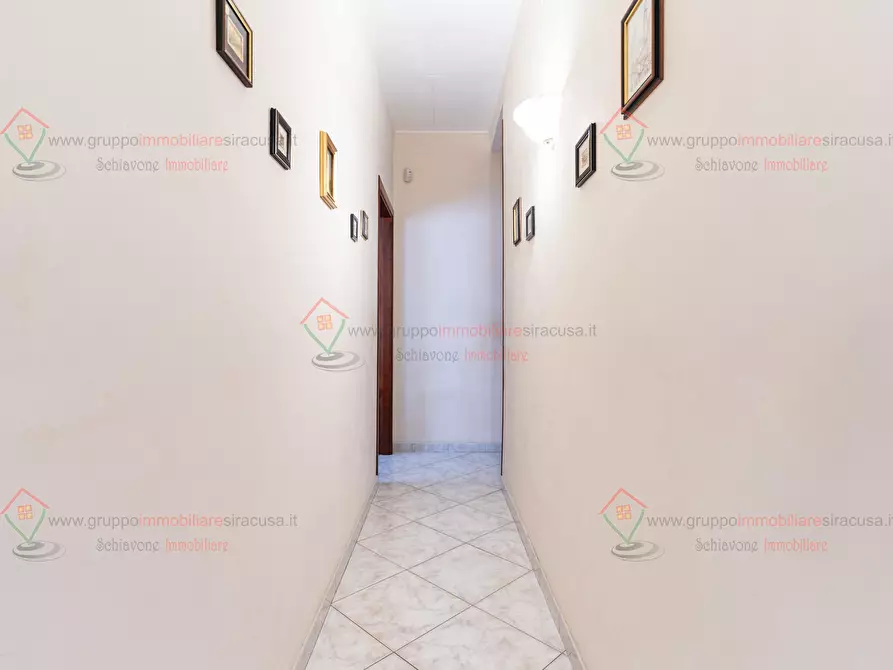 Immagine 6 di Trilocale in vendita  a Siracusa