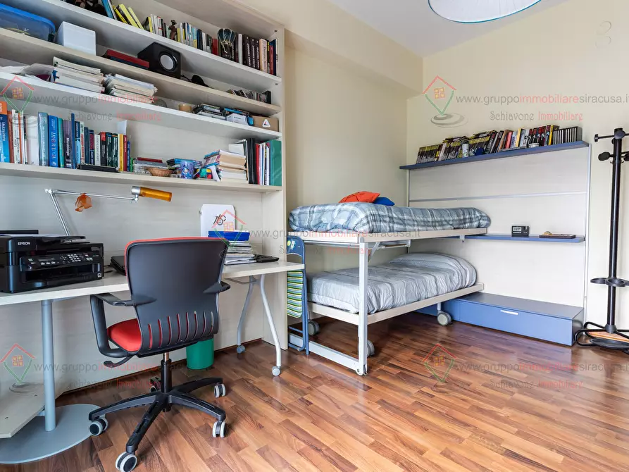 Immagine 10 di Pentalocale in vendita  a Siracusa