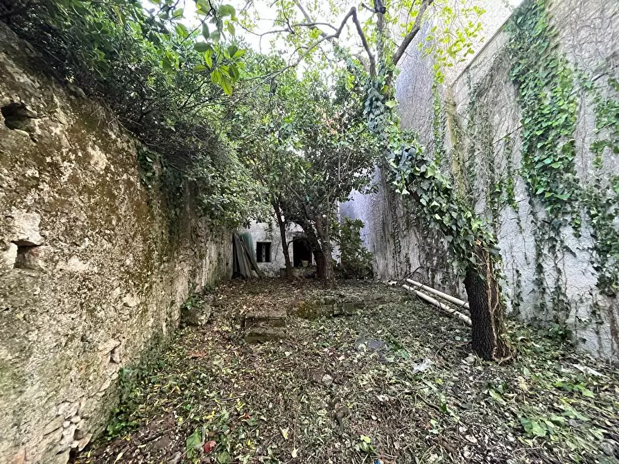 Immagine 30 di Villa in vendita  a Canicattini Bagni