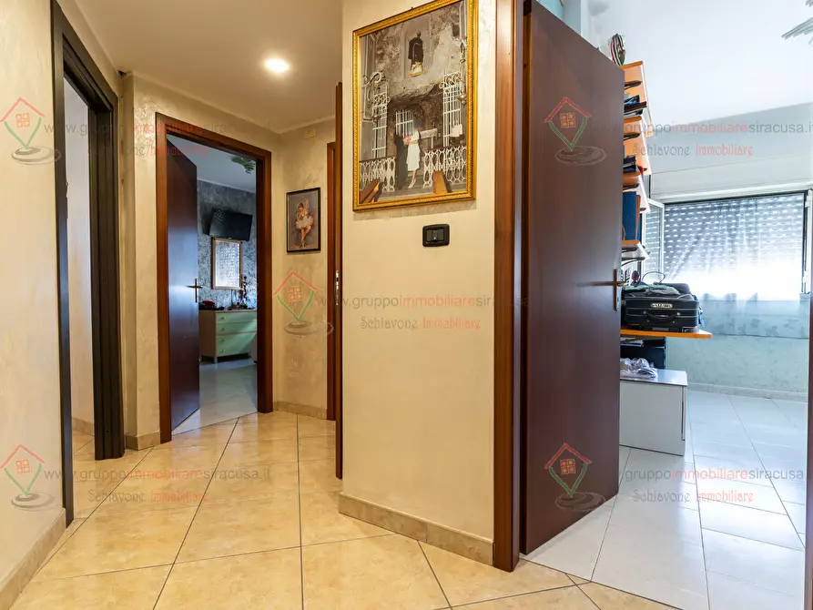 Immagine 8 di Quadrilocale in vendita  a Floridia