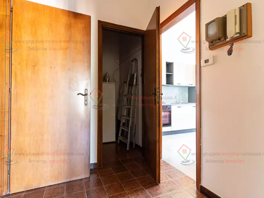 Immagine 7 di Pentalocale in affitto  a Siracusa