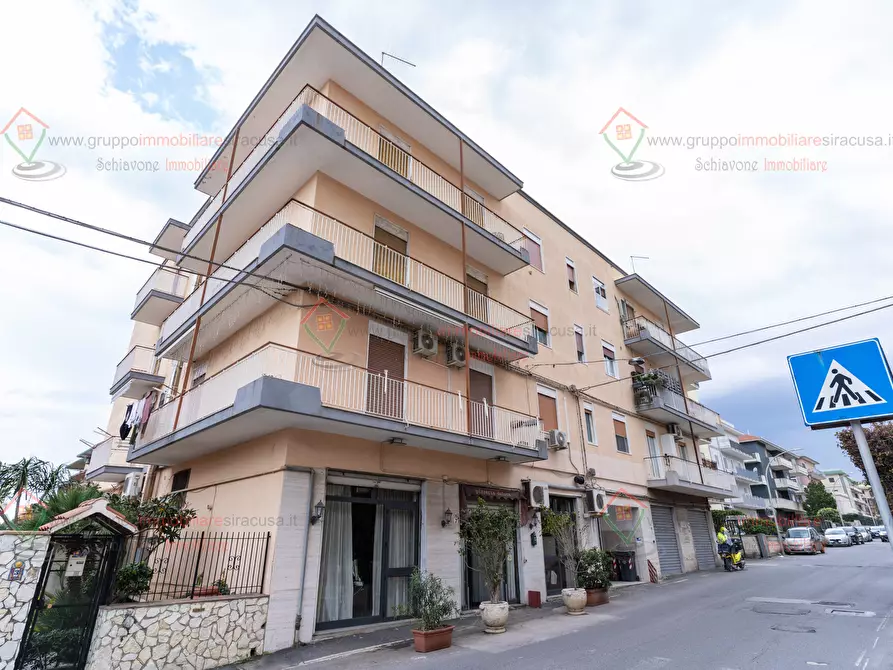 Immagine 1 di Pentalocale in vendita  a Siracusa