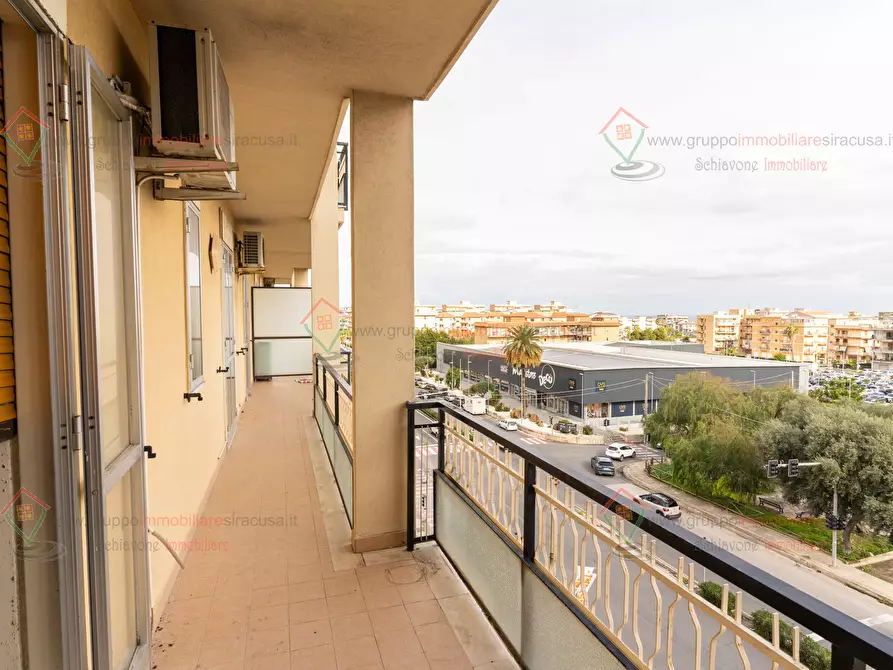 Immagine 21 di Pentalocale in vendita  a Siracusa