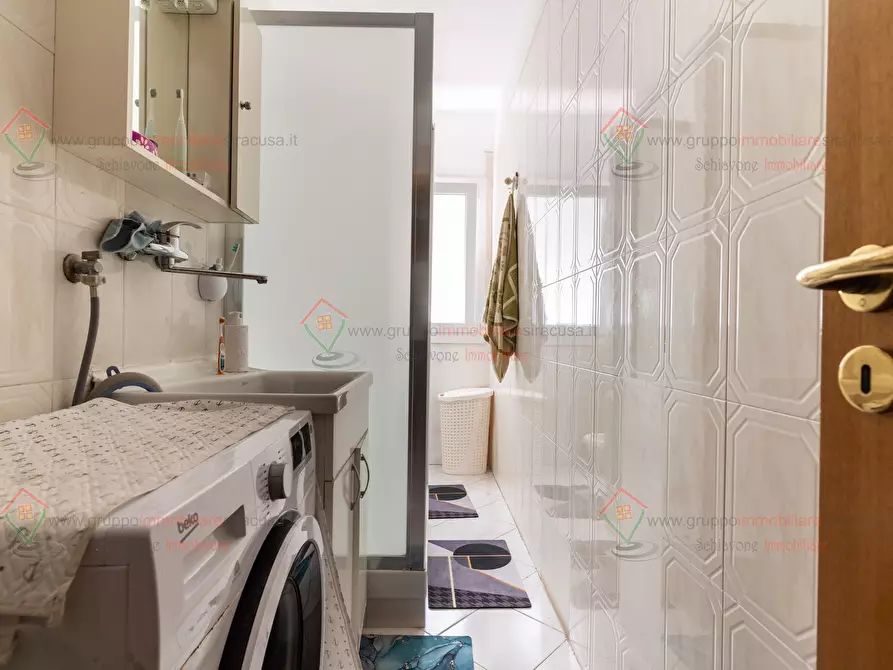 Immagine 22 di Pentalocale in vendita  a Siracusa