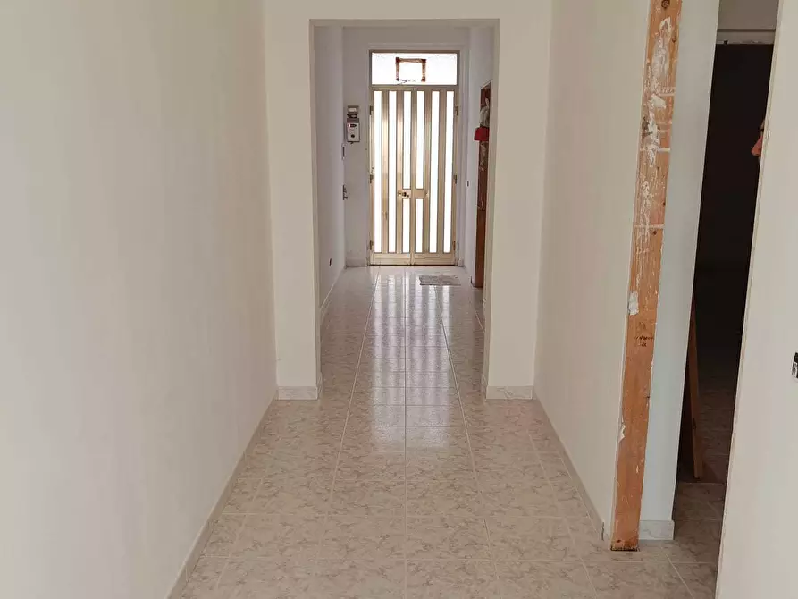 Immagine 4 di Casa indipendente in vendita  a Canicattini Bagni