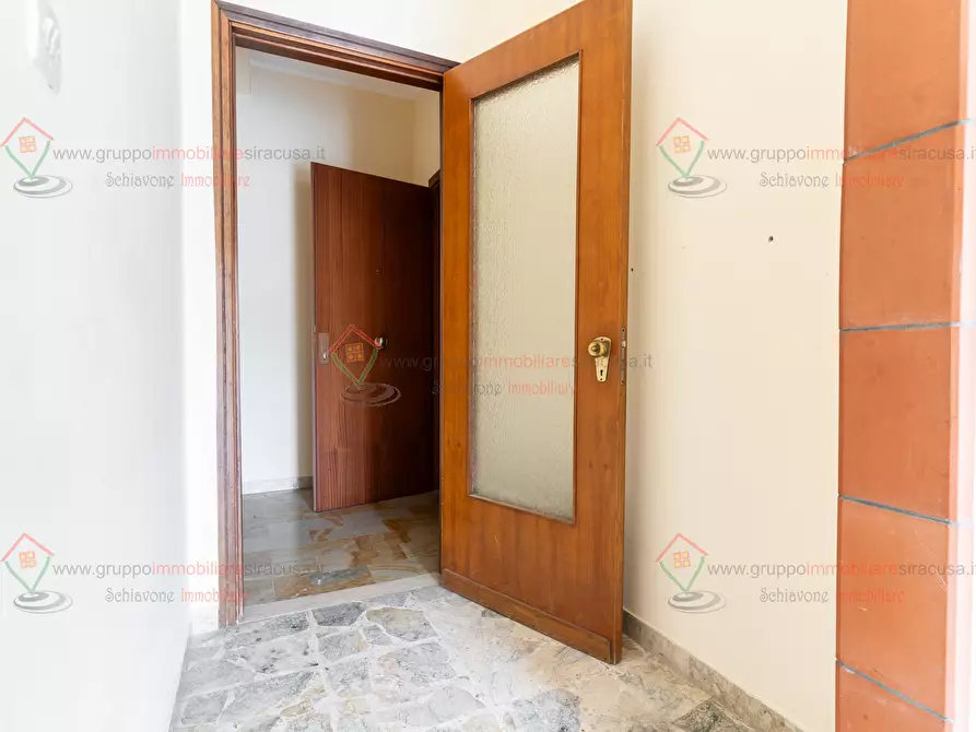 Immagine 6 di Appartamento in vendita  a Siracusa