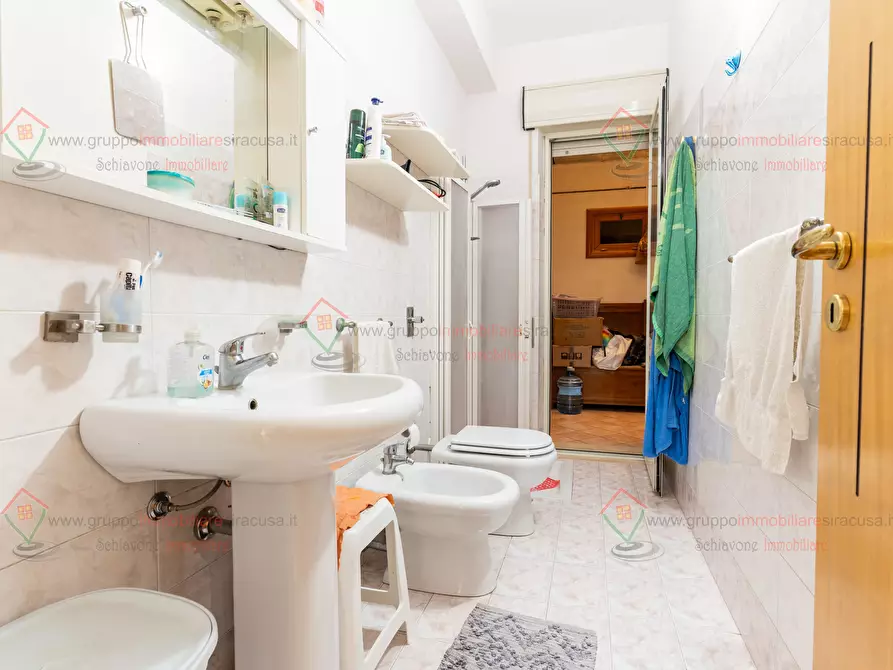 Immagine 15 di Casa indipendente in vendita  a Siracusa