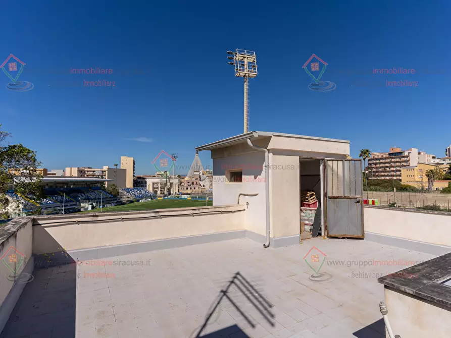 Immagine 1 di Pentalocale in vendita  a Siracusa