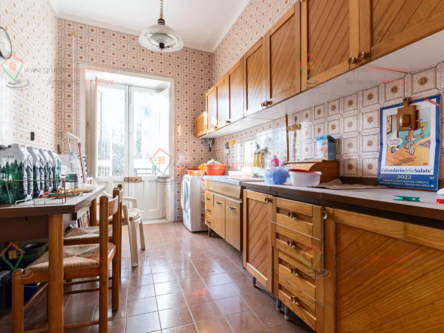 Immagine 9 di Pentalocale in vendita  a Siracusa