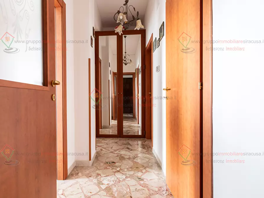 Immagine 8 di Quadrilocale in vendita  a Siracusa