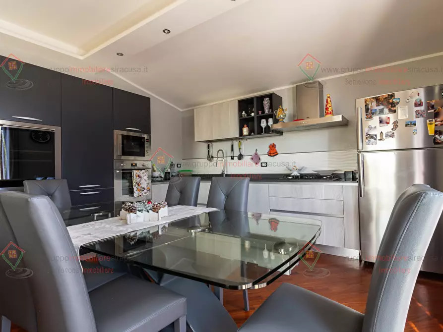 Immagine 42 di Casa indipendente in vendita  a Siracusa