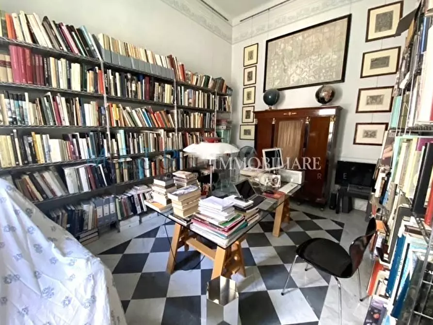 Immagine 4 di Trilocale in vendita  a Livorno