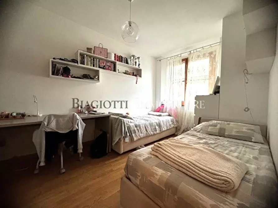 Immagine 20 di Trilocale in vendita  a Livorno