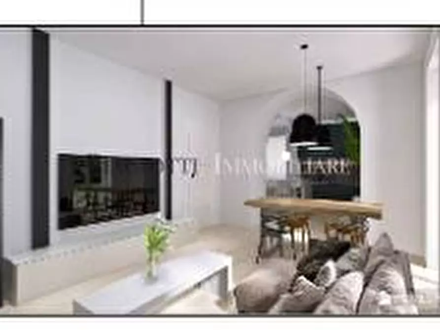 Immagine 6 di Trilocale in vendita  a Livorno