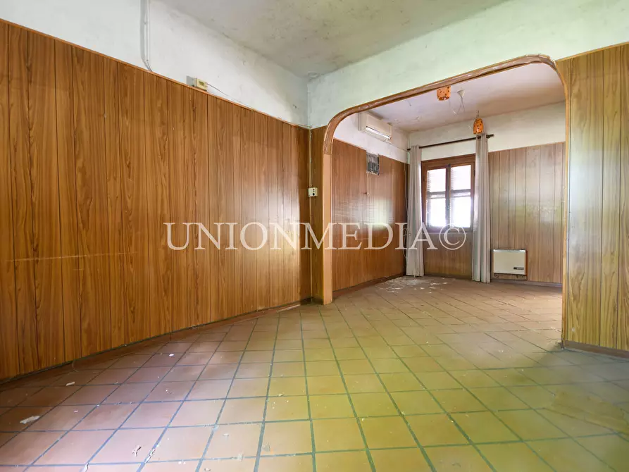 Immagine 4 di Locale commerciale in vendita  in Via Provinciale a Arcola