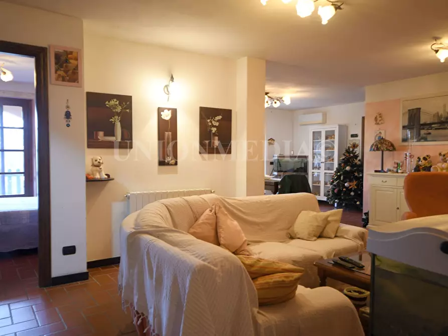 Immagine 32 di Villa in vendita  in Via caniparola a Fosdinovo