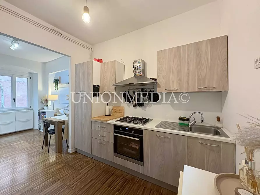 Immagine 6 di Appartamento in vendita  in piazza matteotti a Sarzana