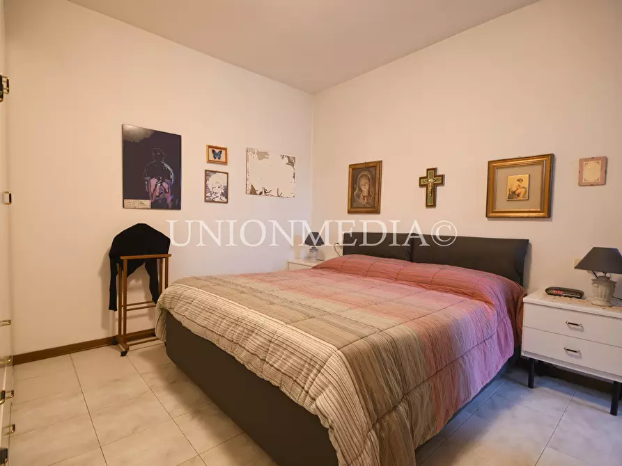 Immagine 7 di Appartamento in vendita  in Via togliatti a Ortonovo