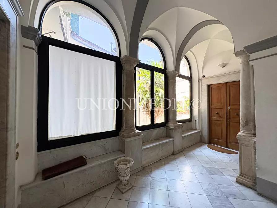 Immagine 20 di Appartamento in vendita  in PIAZZA MATTEOTTI a Sarzana