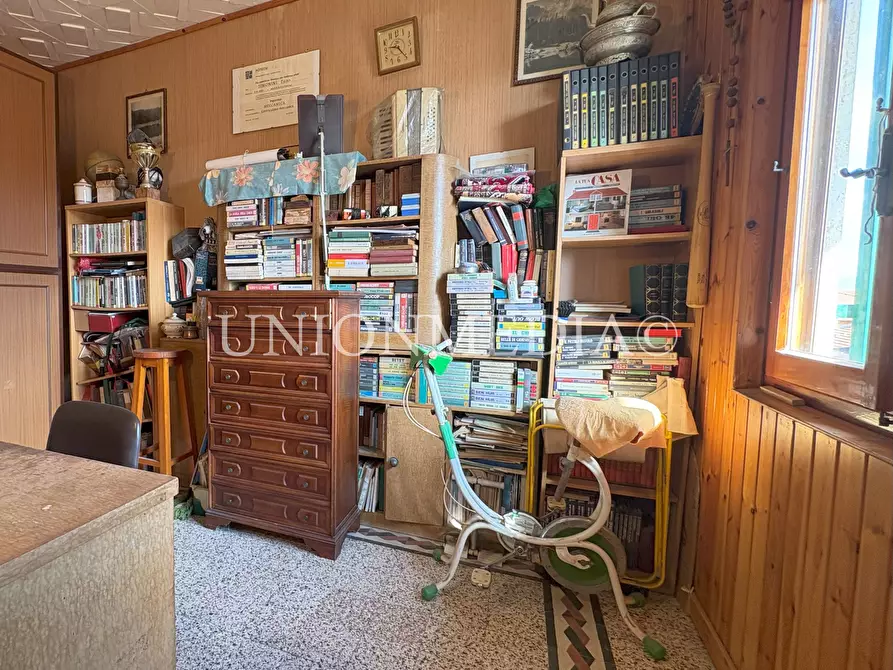 Immagine 25 di Porzione di casa in vendita  in Via Umberto Biancamano 88 a La Spezia