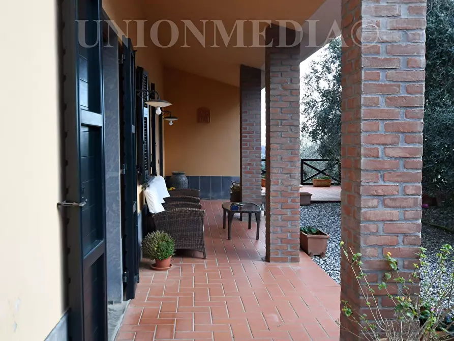 Immagine 2 di Villa in vendita  in Via caniparola a Fosdinovo