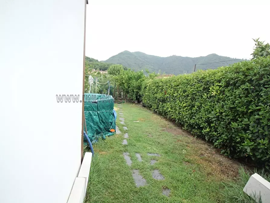 Immagine 18 di Casa indipendente in vendita  a Ortonovo