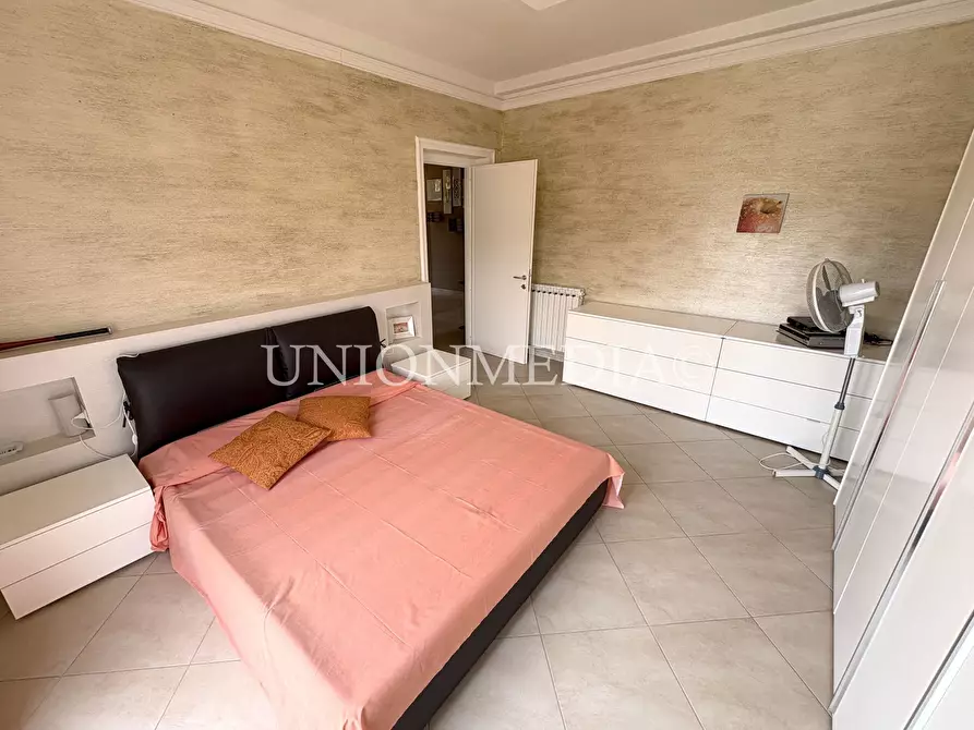 Immagine 27 di Casa indipendente in vendita  in Via bologna a Castelnuovo Magra