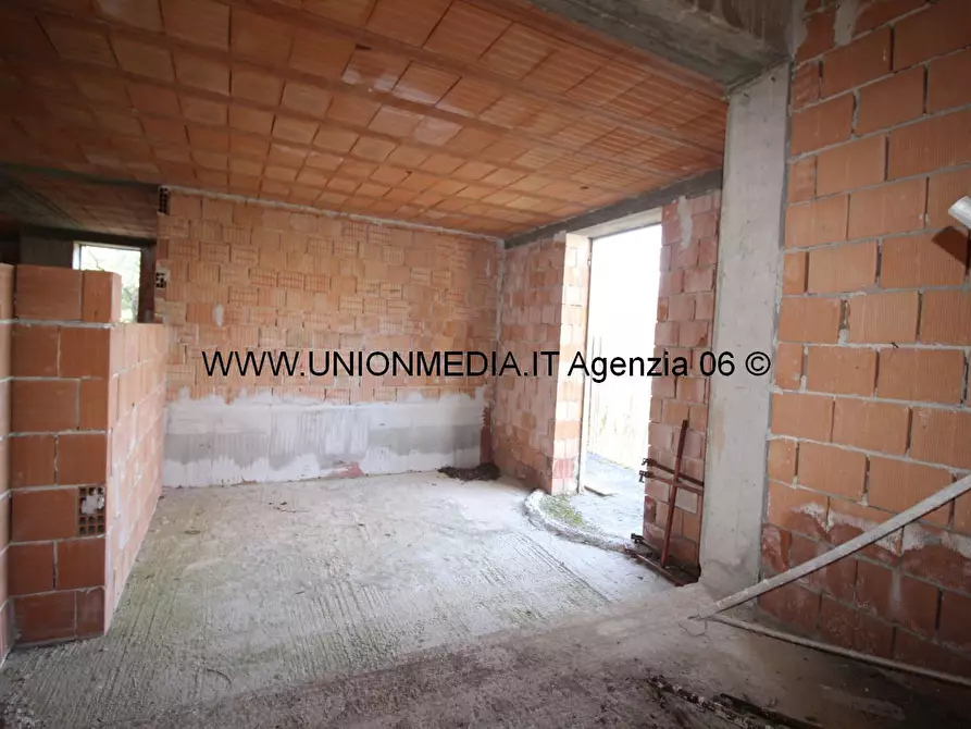 Immagine 8 di Casa indipendente in vendita  a Vezzano Ligure