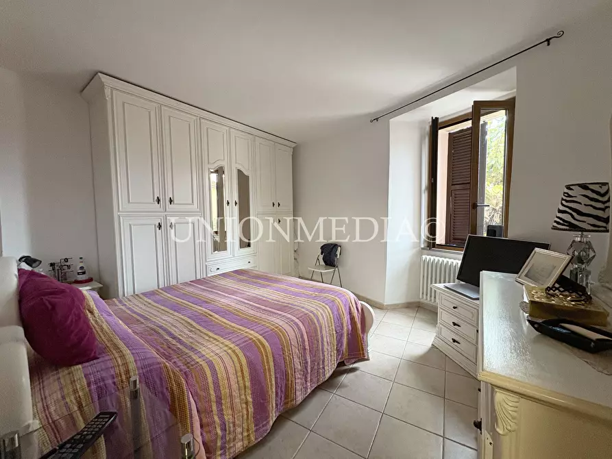 Immagine 14 di Appartamento in vendita  in Via Roma a Santo Stefano Di Magra