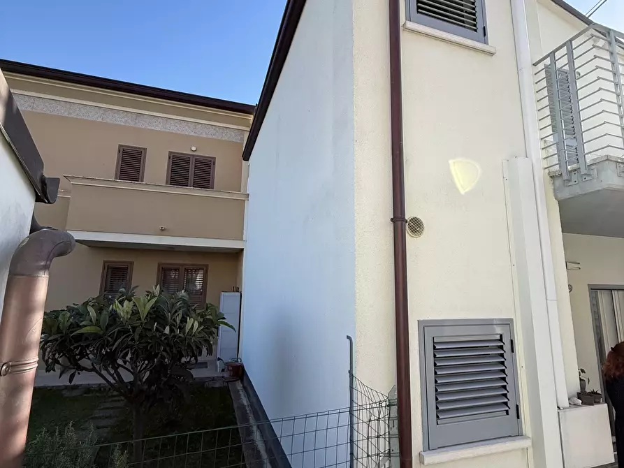 Immagine 15 di Villetta a schiera in vendita  in Via Vecchia Marecchia 199 a Santarcangelo Di Romagna