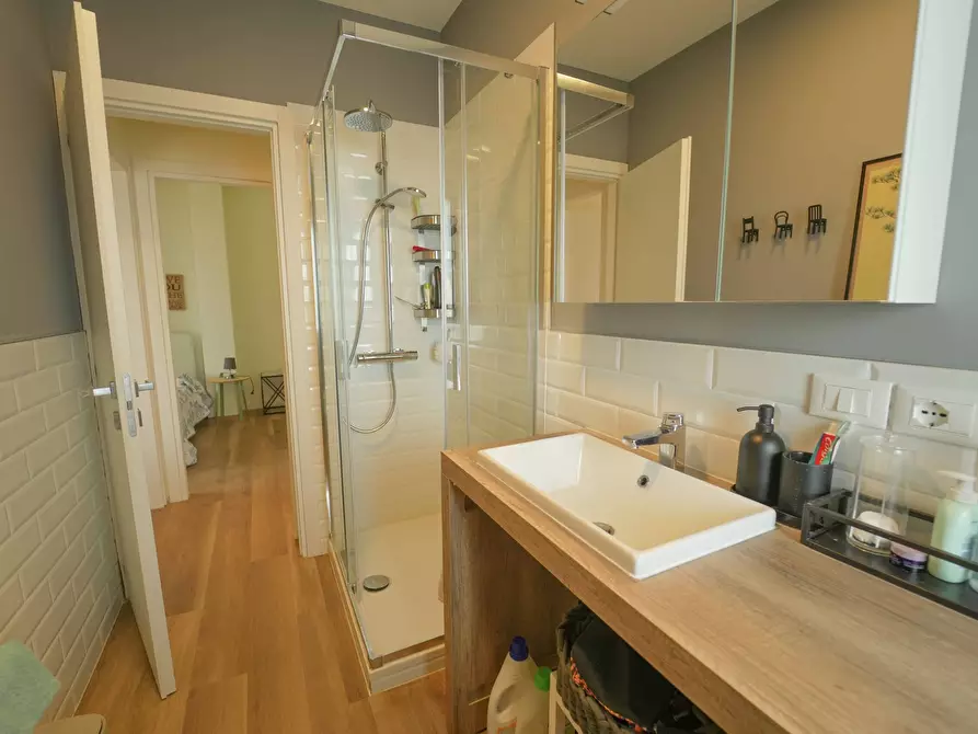 Immagine 19 di Quadrilocale in vendita  in Viale D'Annunzio 183/a a Riccione