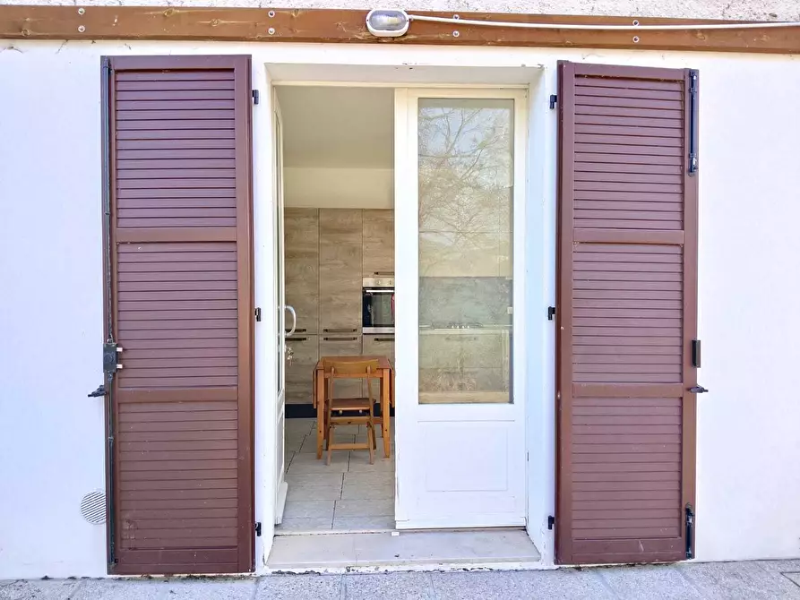 Immagine 19 di Trilocale in vendita  in Via Madonna del Fiore 8 a Borghi