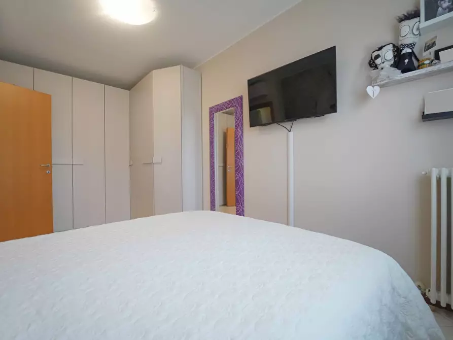 Immagine 19 di Trilocale in vendita  in Via Berlino 89 a Santarcangelo Di Romagna
