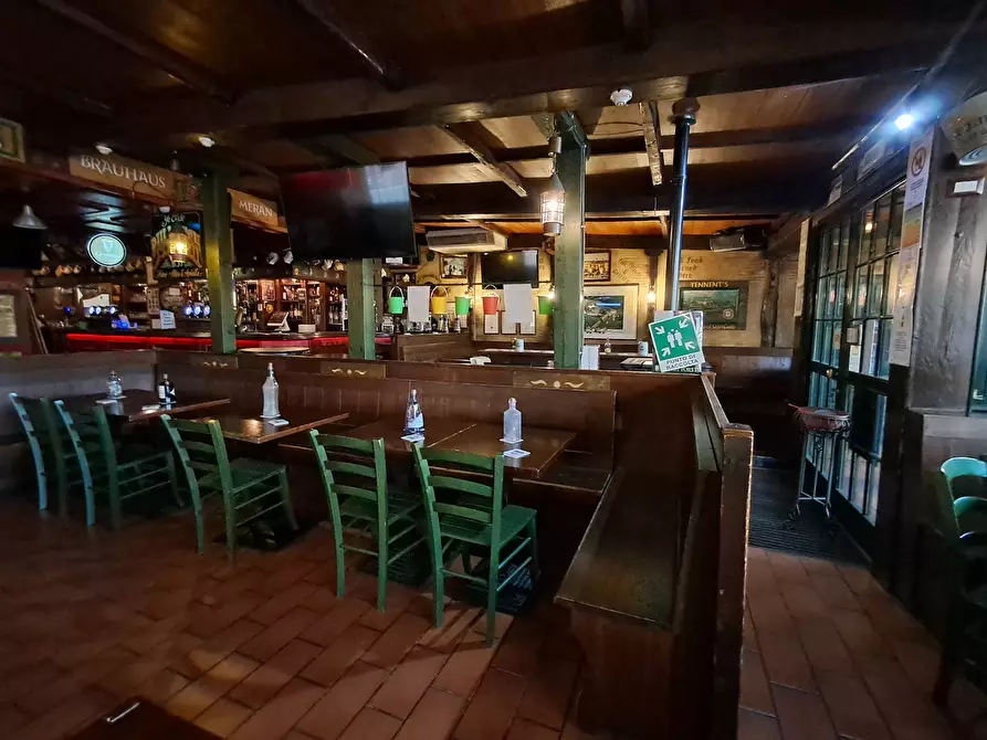 Immagine 1 di Bar / Ristorante in vendita  a Rimini