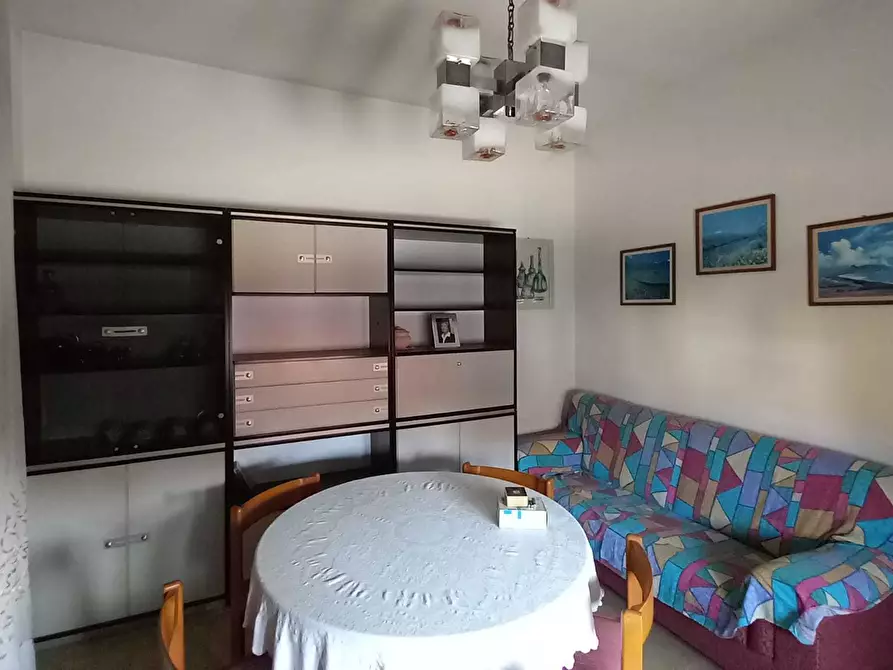 Immagine 15 di Porzione di casa in vendita  in Viale Veneto 113 a Riccione