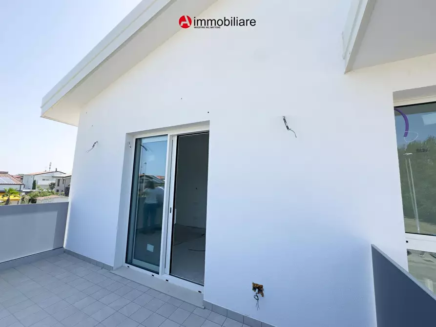 Immagine 7 di Villetta a schiera in vendita  a Rimini