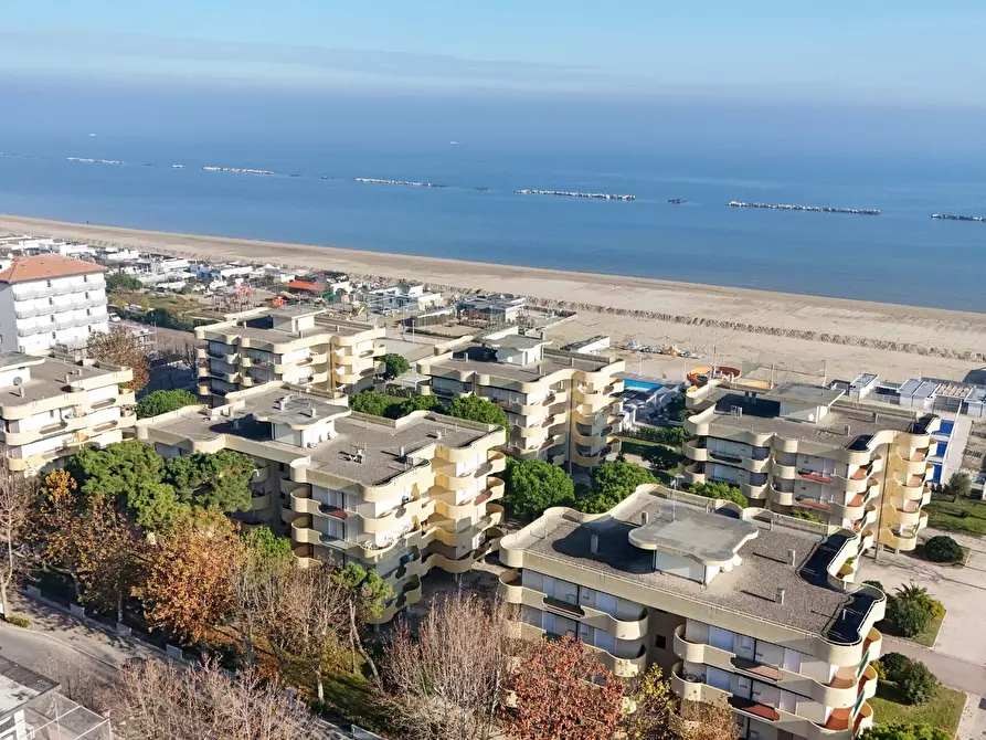 Immagine 25 di Trilocale in vendita  in Via Montello a Cesenatico