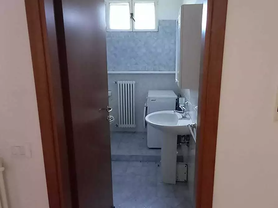 Immagine 37 di Quadrilocale in vendita  in Viale Angelo Battelli 24 a Novafeltria