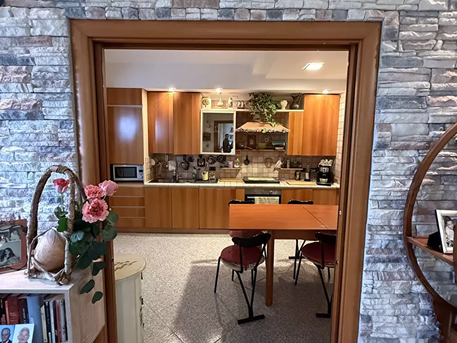 Immagine 13 di Pentalocale in vendita  in Piazza Fratelli Rosselli a Santarcangelo Di Romagna