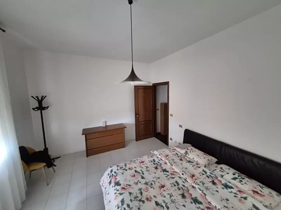 Immagine 14 di Quadrilocale in vendita  in via ugo braschi 36 a Santarcangelo Di Romagna