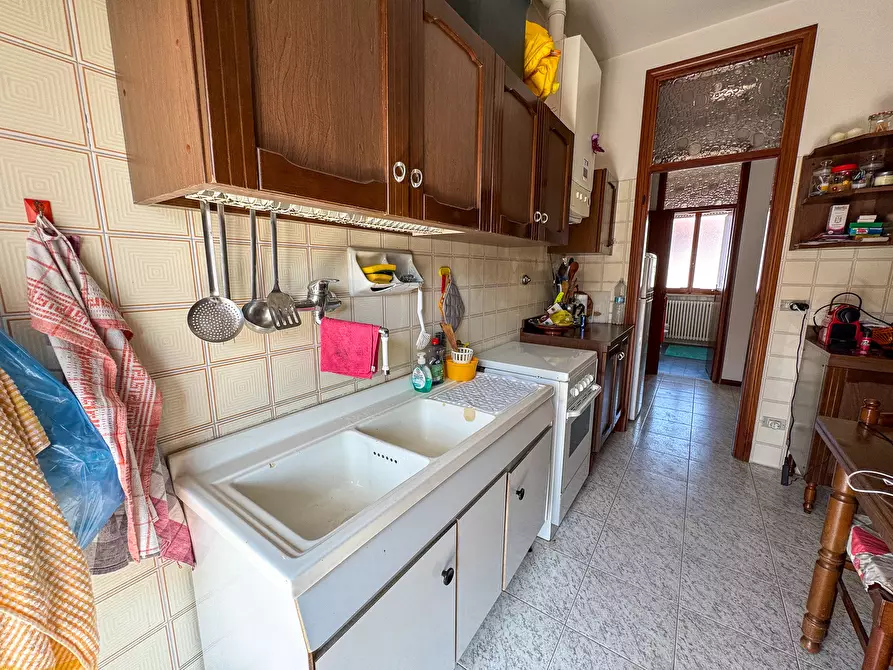 Immagine 29 di Trilocale in vendita  in Viale Piave 23 a Rimini