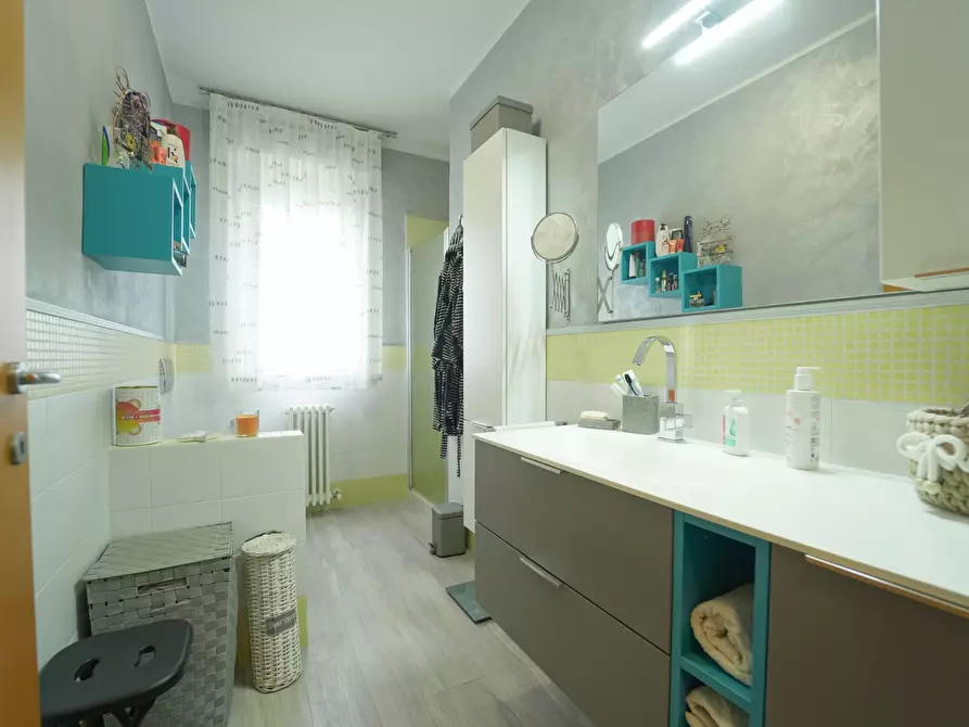Immagine 21 di Trilocale in vendita  in Via Berlino 89 a Santarcangelo Di Romagna