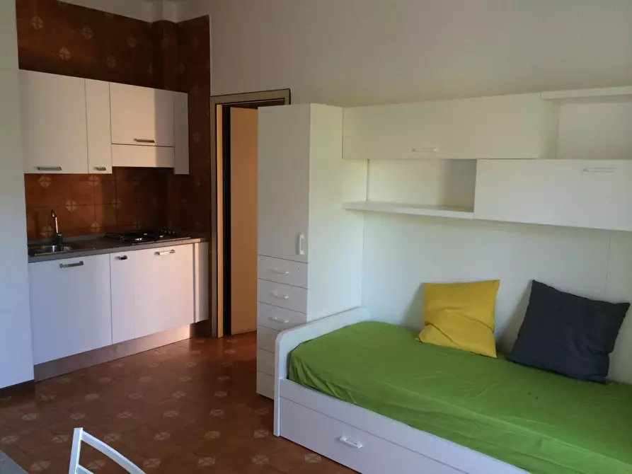 Immagine 3 di Bilocale in vendita  in viale tocra a Rimini