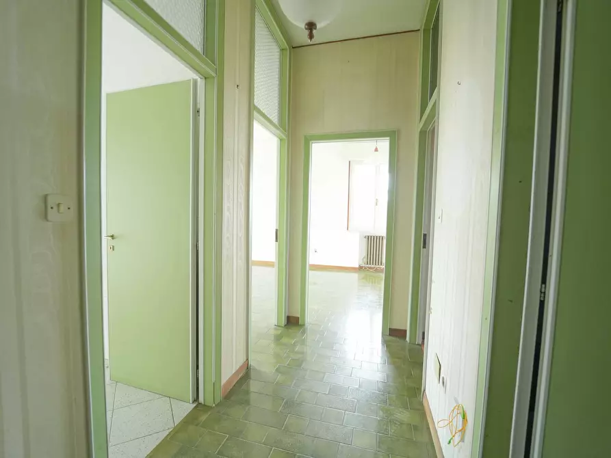 Immagine 5 di Quadrilocale in vendita  in Via Giovanni Ruffini 9 a Rimini