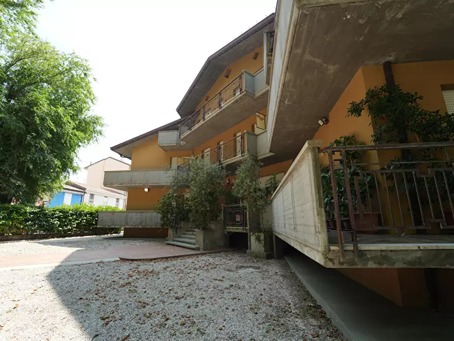 Immagine 11 di Bilocale in vendita  in Via C. Pisacane 23A a Cattolica