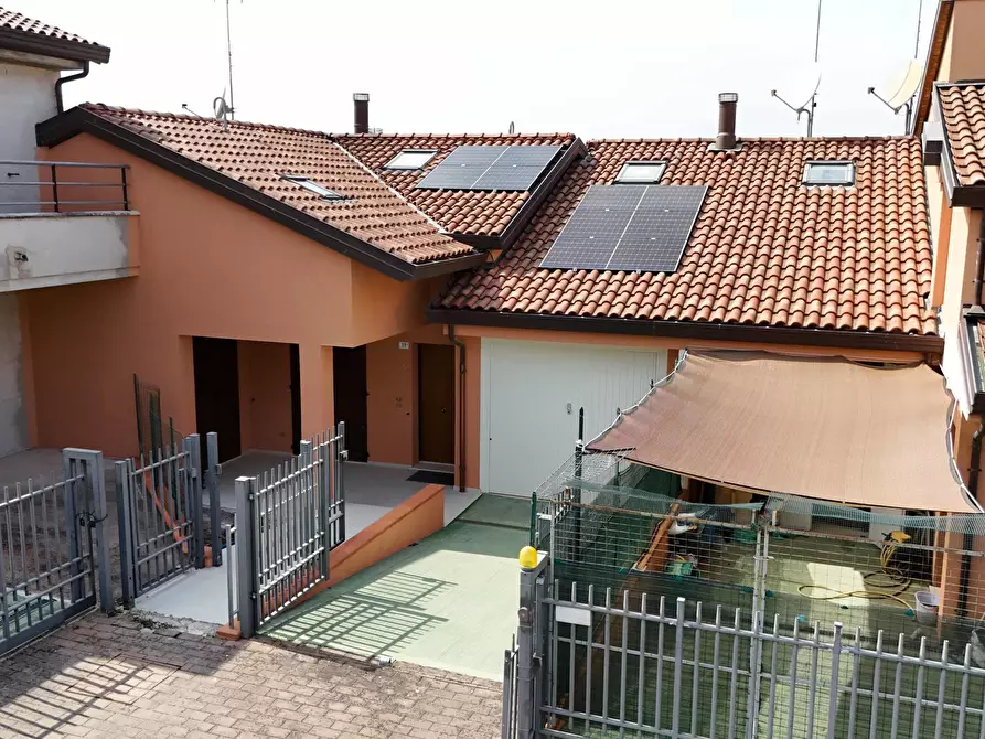 Immagine 11 di Villetta a schiera in vendita  in Via Rigardara 11 a Coriano