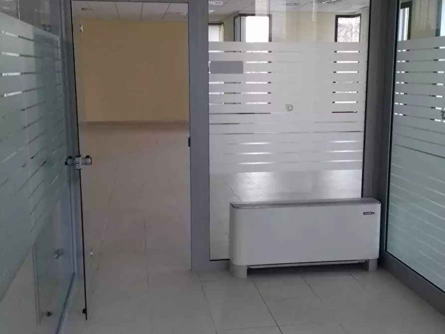 Immagine 31 di Ufficio in vendita  in Via per Poviglio 16 a Reggio Nell'emilia