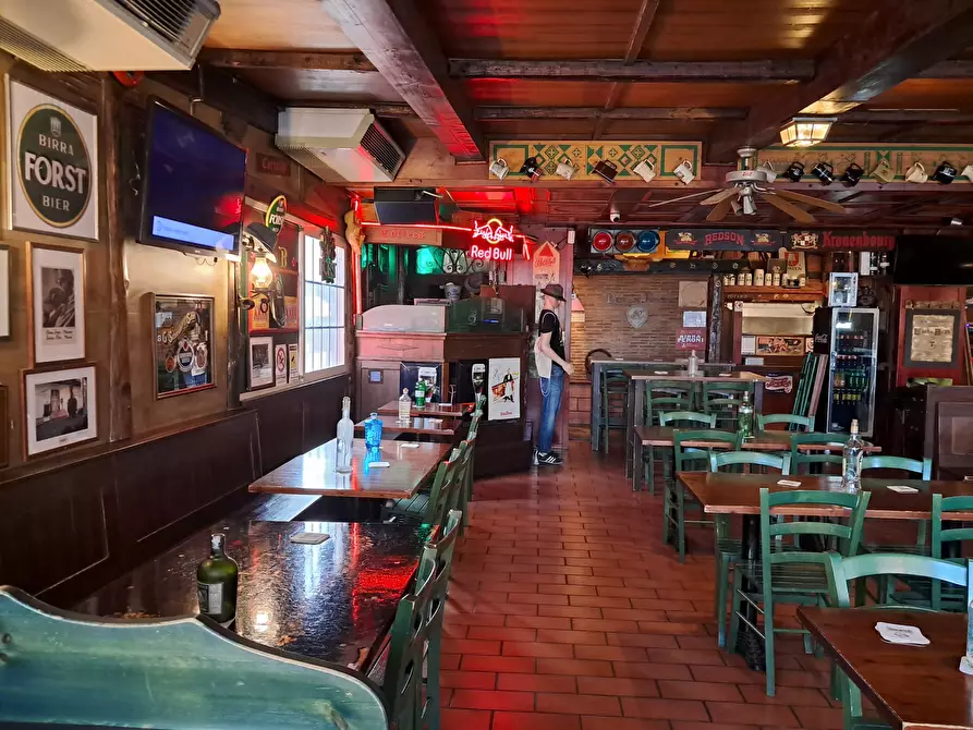 Immagine 6 di Bar / Ristorante in vendita  a Rimini