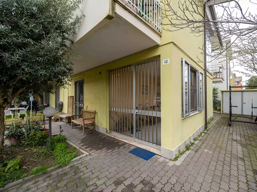Immagine 8 di Casa indipendente in vendita  in Via Giuseppe Piazzi 10 a Rimini