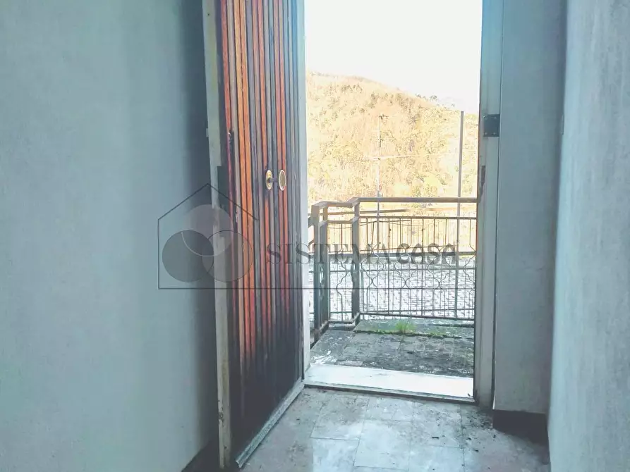 Immagine 6 di Rustico / casale in vendita  in Via Rocchetta 2B a Borghetto Di Vara